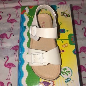 Link “Birkenstock” style white sandals